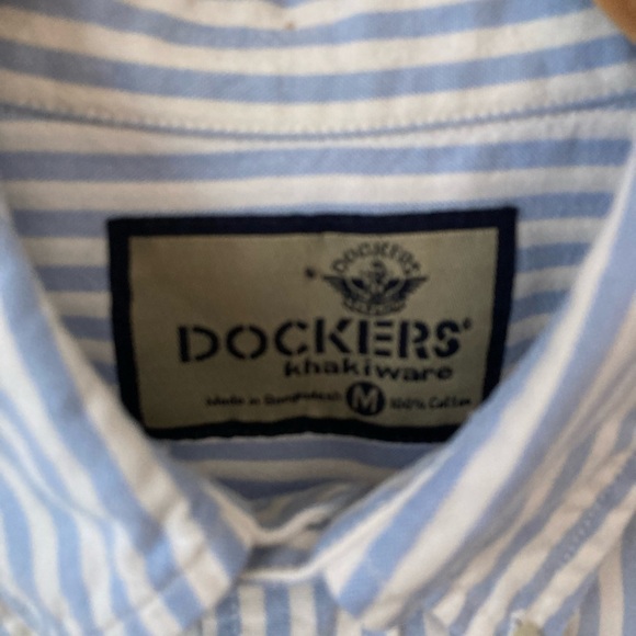 Men’s Dockers Button Down Short Sleeves Shirt Medium - Picture 6 of 8